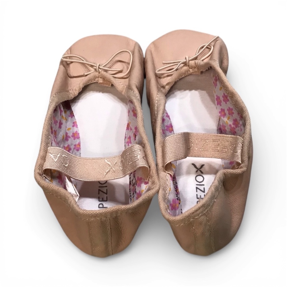 Capezio Daisy Ballet Shoe Child - 205C Full Sole Ballet Shoes - Size 12 1/2 W - Picture 5 of 9